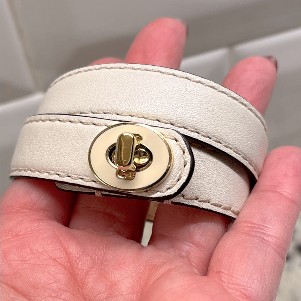 Coach Double Wrap Leather Bracelet EUC - Picture 6 of 8